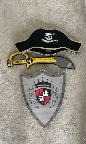 Pirate hat and - , sword